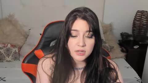 Vit a Viper online show from November 14, 9:02 pm