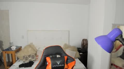 Vit a Viper online show from November 26, 9:27 pm