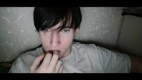 Snapshot of vitiligoboyy chatting on November 29, 1:19 am vitiligoboyy online show from November 29, 1:19 am