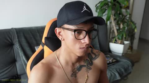 VITO BENZ online show from January 11, 3:28 pm