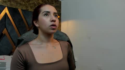 vittoria online show from April 4, 4:59 pm