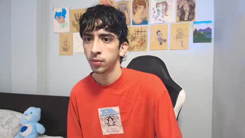 Snapshot of vittorio_cerati chatting on February 24, 3:43 pm new acount online show from February 24, 3:43 pm