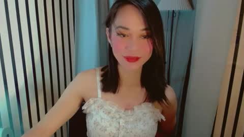 SANDRA GOING YOU online show from March 26, 12:11 pm