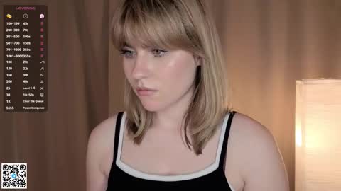 Melissa online show from October 21, 6:19 pm