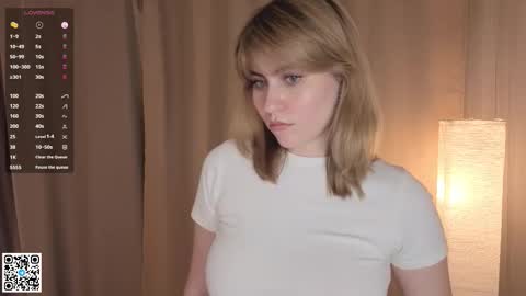 Melissa online show from October 28, 6:21 pm