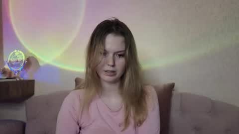 vivian_alison online show from June 21, 6:21 pm