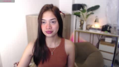 Vivian online show from October 17, 12:36 am