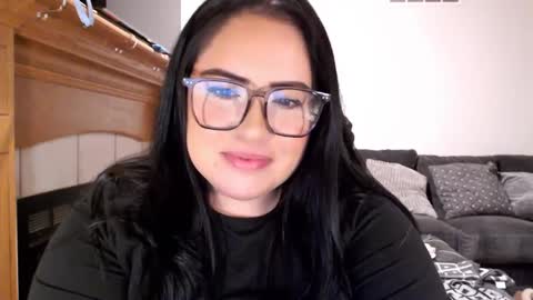 Vivi online show from March 4, 5:21 am