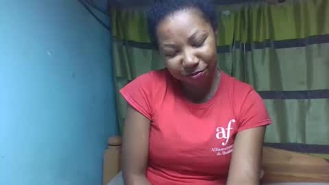 viviane0812 online show from December 2, 1:11 am