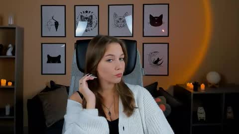 viviangutierrez online show from September 29, 10:53 am