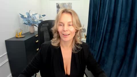 Sinti online show from October 9, 11:30 am