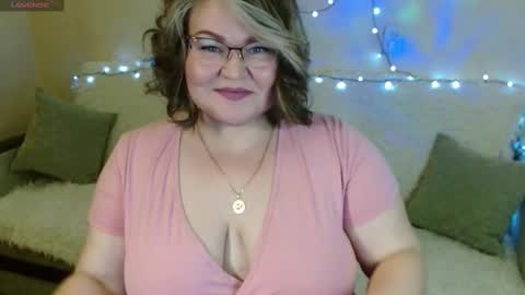 Vivien online show from February 4, 8:06 pm