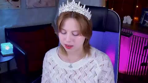 Vivienne  online show from June 21, 9:45 am