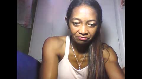 vixen_lina online show from May 2, 1:49 pm