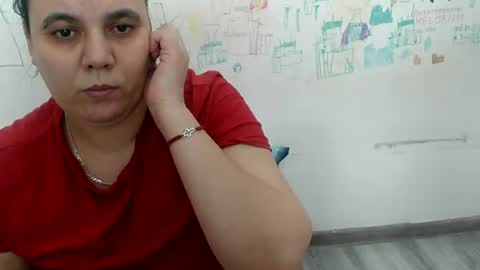 Snapshot of vixenbya chatting on January 17, 9:14 am vixenbya online show from January 17, 9:14 am