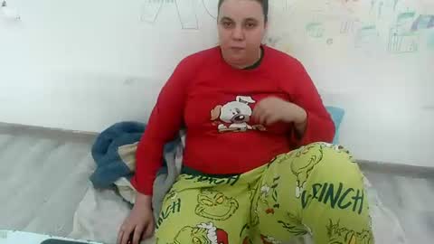 Snapshot of vixenbya chatting on February 3, 9:58 am vixenbya online show from February 3, 9:58 am