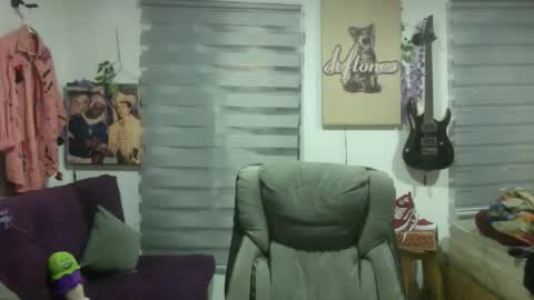 vl21cm online show from November 23, 8:14 am