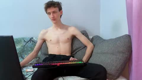 Vlad Dinovich online show from March 10, 3:06 pm