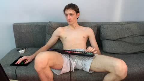 Snapshot of vlad_ggvldd chatting on July 8, 3:38 pm Vlad Dinovich online show from July 8, 3:38 pm