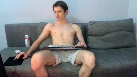 Snapshot of vlad_ggvldd chatting on July 30, 6:29 pm Vlad Dinovich online show from July 30, 6:29 pm