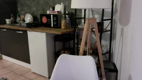 Violetta Elysia online show from January 16, 6:45 pm