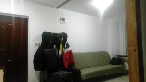 Snapshot of vladumyr chatting on November 30, 4:44 pm vladumyr online show from November 30, 4:44 pm