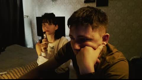 VoidCouple online show from April 5, 2:47 pm