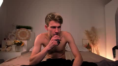 Dan online show from February 10, 4:27 am