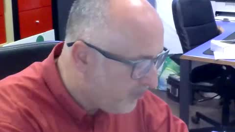 Snapshot of volpi72 chatting on May 11, 5:43 pm volpi72 online show from May 11, 5:43 pm