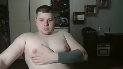 Volshebnik1302 online show from March 10, 8:56 pm