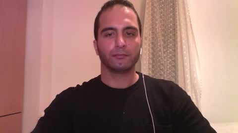 Snapshot of volve5 chatting on January 12, 3:17 am volve5 online show from January 12, 3:17 am