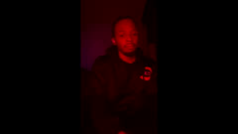 Snapshot of voodoodxck chatting on February 9, 6:54 am voodoodxck online show from February 9, 6:54 am