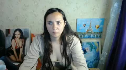 Snapshot of voulezvous_angel chatting on June 20, 3:59 pm voulezvous_angel online show from June 20, 3:59 pm
