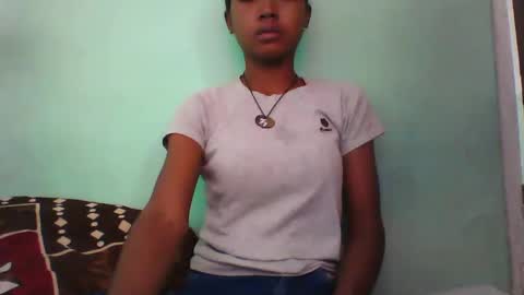 vounialdy online show from February 8, 5:40 am