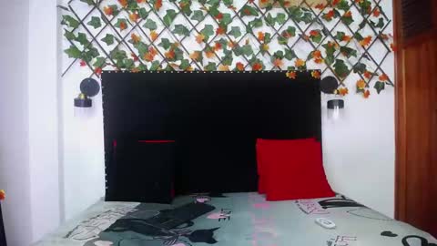 vsamanthaper2 online show from February 17, 8:04 pm