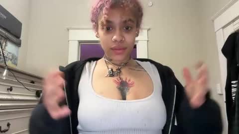 vveejay online show from October 27, 8:51 am