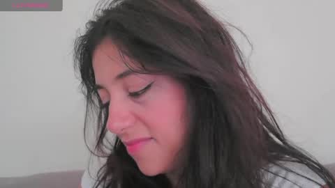 Snapshot of vvegapie chatting on July 31, 11:31 am Vvega online show from July 31, 11:31 am
