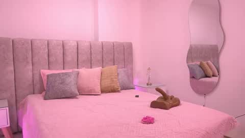 Violeta online show from November 22, 3:16 am