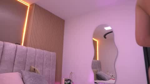 Violeta online show from February 21, 3:07 am