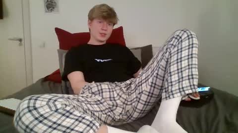 vvladya online show from March 13, 5:30 pm