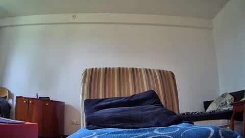 vype121 online show from April 12, 8:19 am