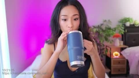 Snapshot of wabi_sabii chatting on October 21, 6:30 pm Jen online show from October 21, 6:30 pm