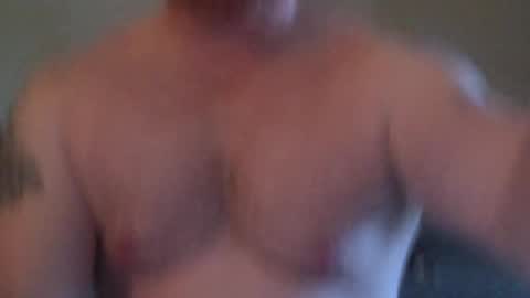 Snapshot of wadonis33 chatting on May 1, 8:57 pm wadonis online show from May 1, 8:57 pm