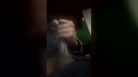 Snapshot of wagwangee chatting on December 19, 10:44 am choom online show from December 19, 10:44 am