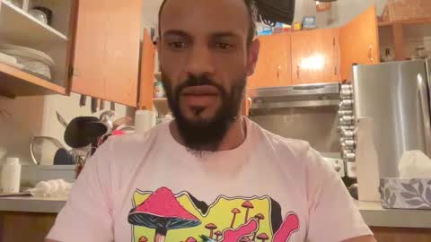 wahgwan online show from April 10, 2:39 am