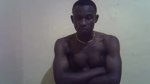 Snapshot of waine_handsome chatting on March 1, 12:34 am waine_handsome online show from March 1, 12:34 am