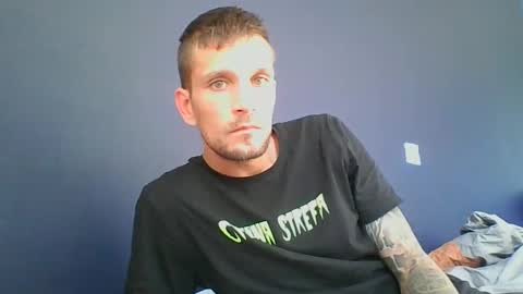 Snapshot of wajlyhaze2 chatting on September 28, 3:39 pm wajlyhaze2 online show from September 28, 3:39 pm