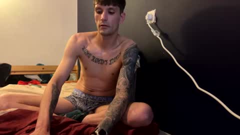 wajlyhaze2 online show from June 14, 11:51 pm
