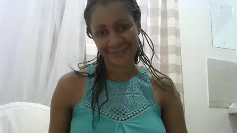 Snapshot of wakanda_goddess chatting on February 19, 4:44 am wakanda_goddess online show from February 19, 4:44 am