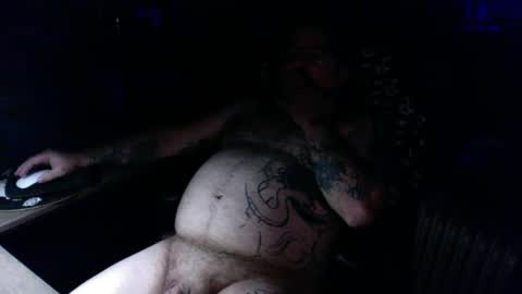 Snapshot of wakeupthedead77 chatting on December 6, 11:11 am Mr. Dead online show from December 6, 11:11 am